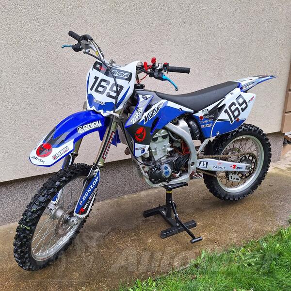 Yamaha - YZF 450
