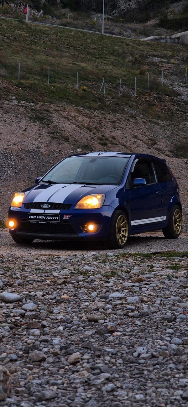 Ford - Fiesta - 2.0 ST