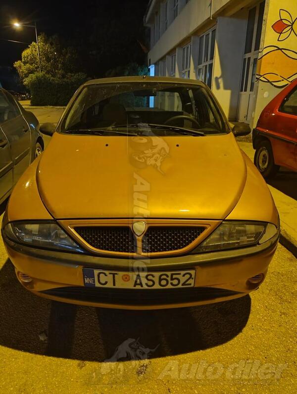 Lancia - Ypsilon - 1.1