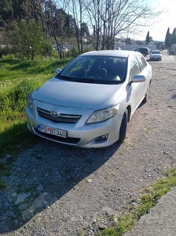 Toyota - Corolla - 2.0tdi