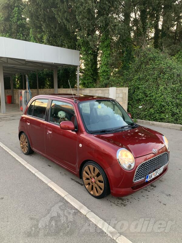 Daihatsu - Trevis - 1.0 TWIN
