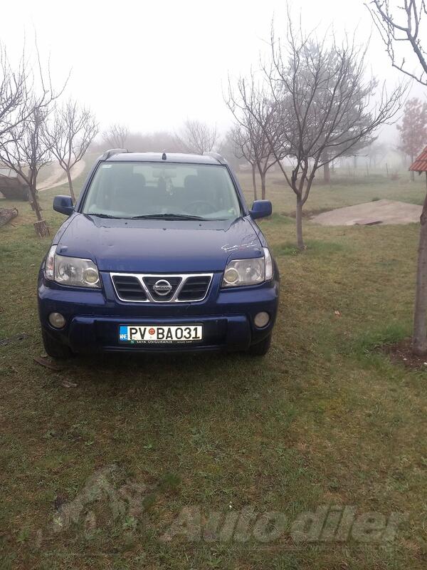Nissan - X-Trail - 2.2