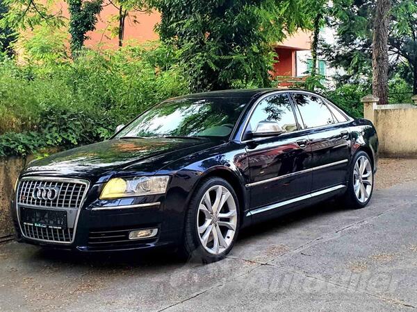 Audi - S8 - 5.2 v10
