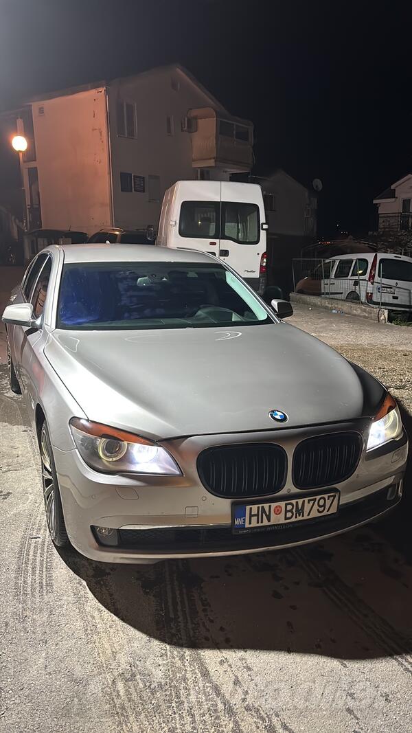 BMW - 730 - 3.0 LCI