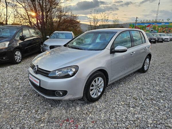 Volkswagen - Golf 6 - 1.6 i
