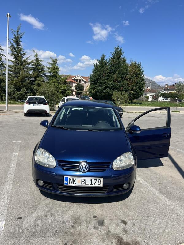 Volkswagen - Golf 5 - 1.9tdi