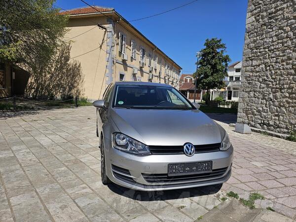 Volkswagen - Golf 7 - 2.0tdi