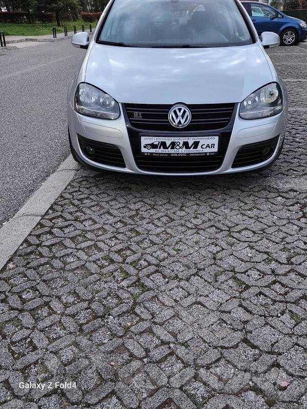 Volkswagen - Golf 5 - 1.9tdi