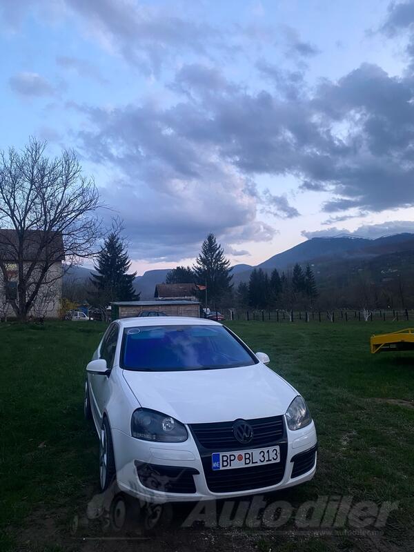 Volkswagen - Golf 5 - TSI