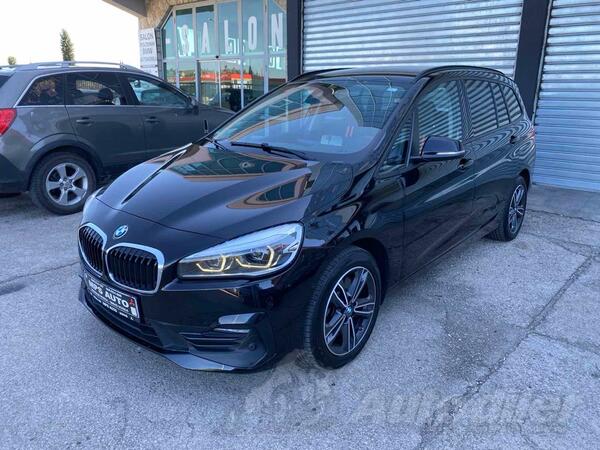 BMW - 218 Gran Tourer - xDrive Gran Tourer Steptronic Sport Line