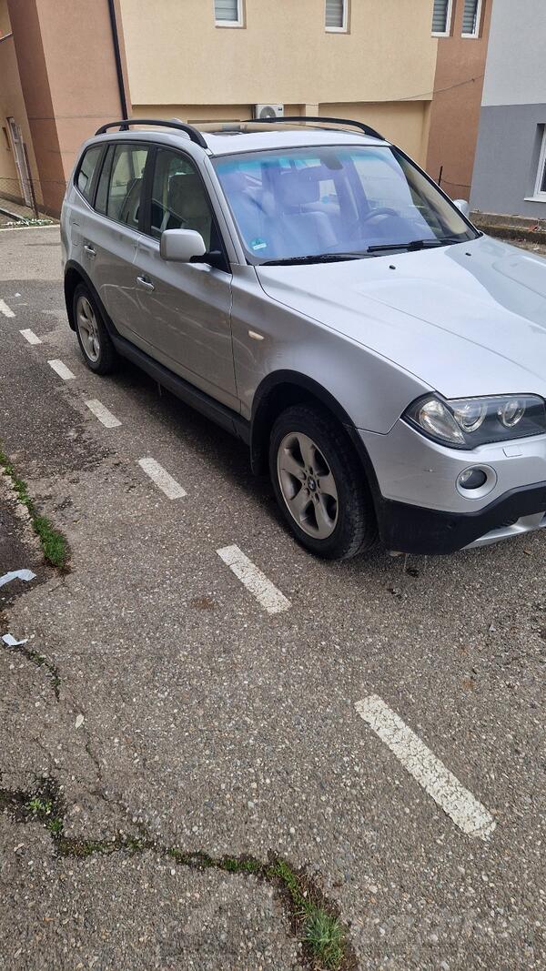 BMW - X3 - X drive