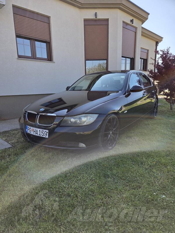 BMW - 330 - i