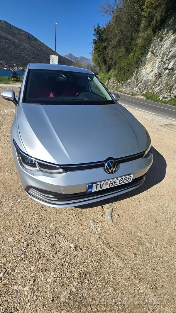 Volkswagen - Golf 8 - 2.0 TDI