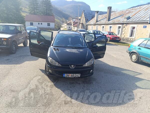 Peugeot - 206 - 2.0 HDI