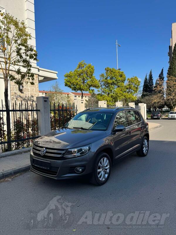 Volkswagen - Tiguan - 2.0TDI