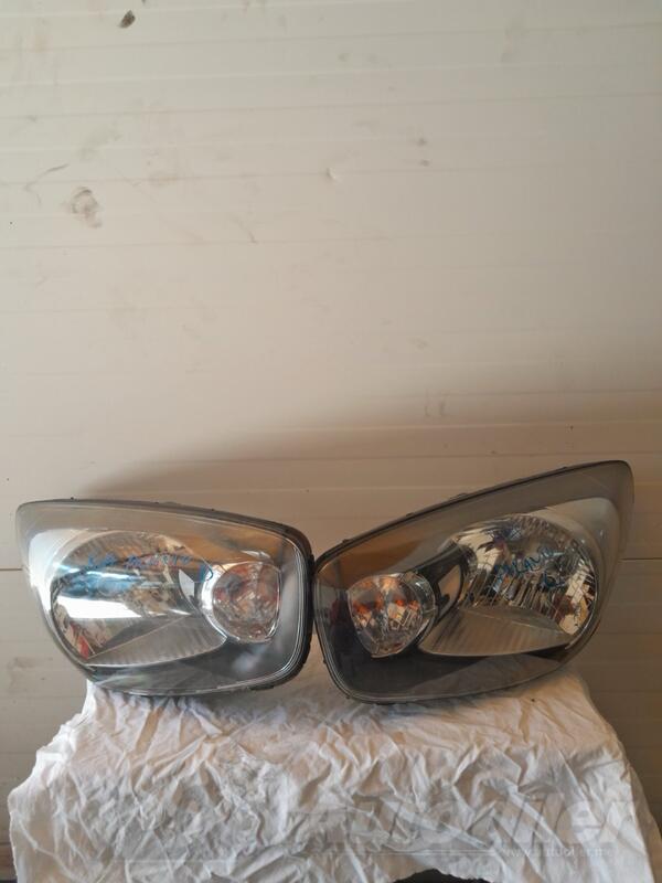 Oba fara za Kia - Picanto    - 2014