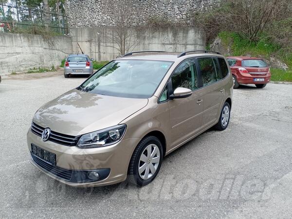 Volkswagen - Touran - 1,6 77kw bluemotion