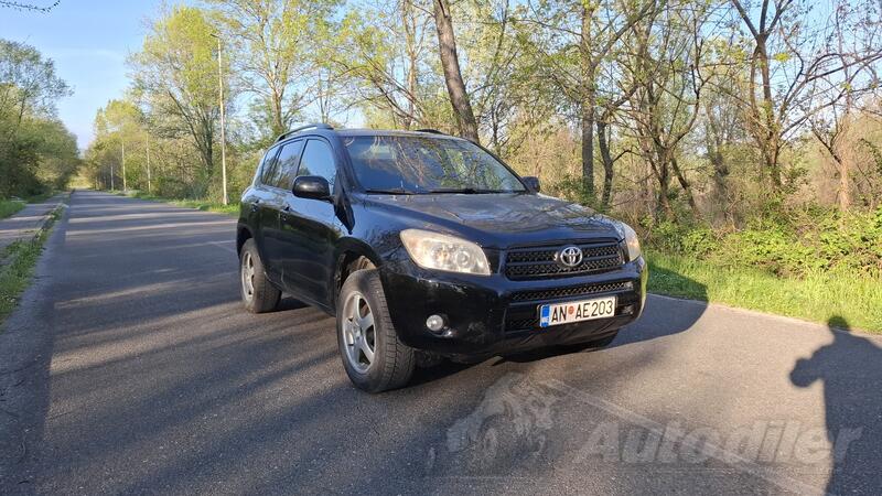 Toyota - RAV 4 - D4D