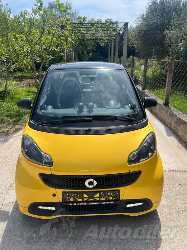 Smart - forTwo - 1.0 mhd CityFlame 2013