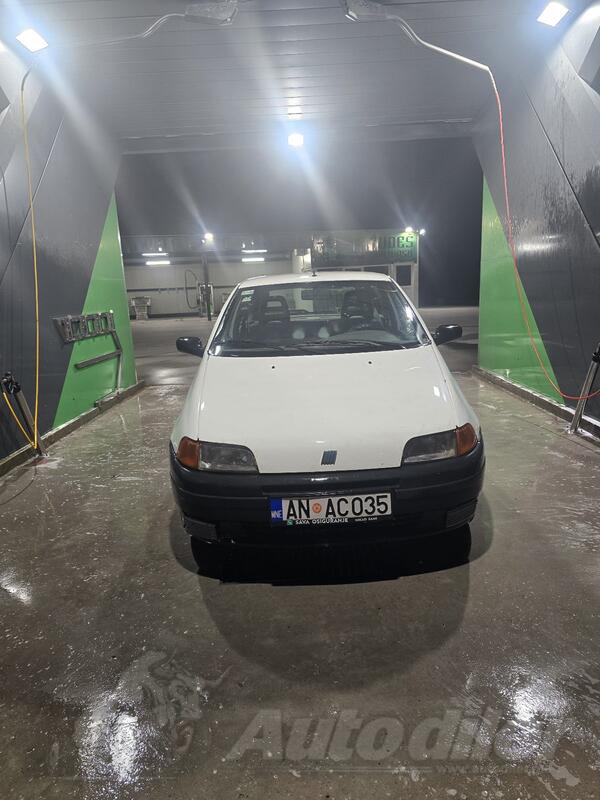 Fiat - Punto - 1.1
