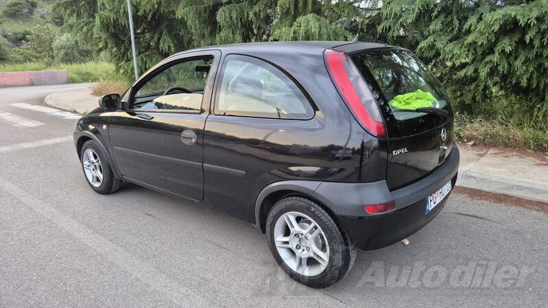 Opel - Corsa - 1.2i