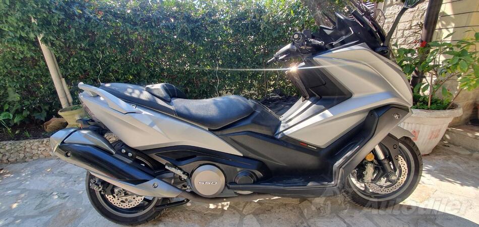 Kymco - ak 550