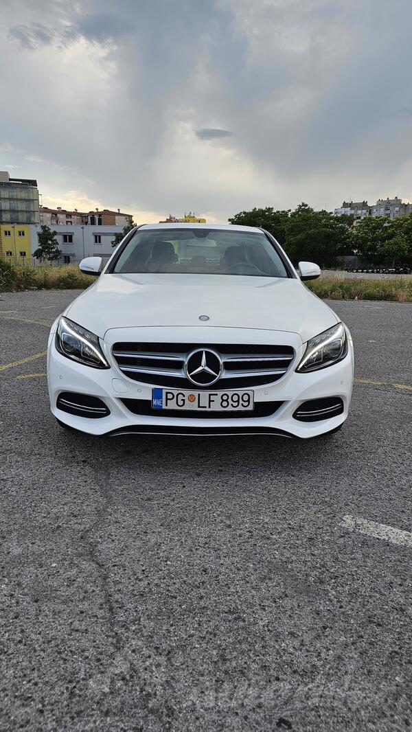 Mercedes Benz - C 200
