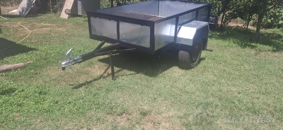 Rucna izrada - auto prikolica