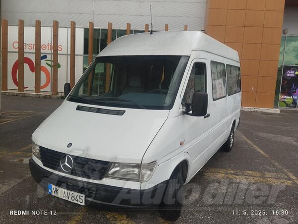 Mercedes Benz - Sprinter 208 D