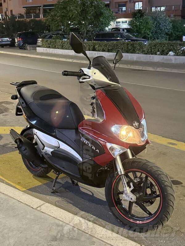 Gilera - Runner