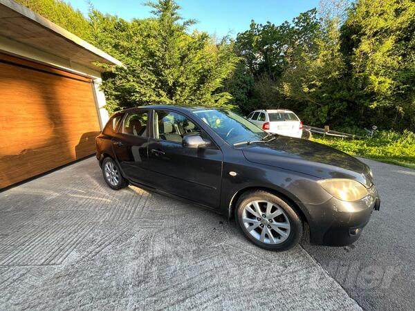 Mazda - 3