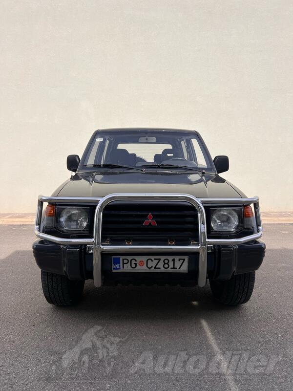 Mitsubishi - Pajero - 2.5 turbo diesel intercooler