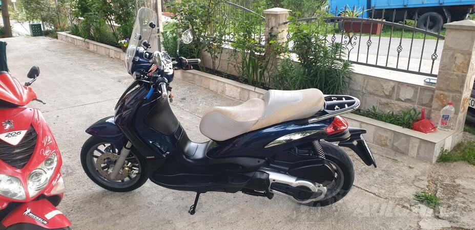 Piaggio - bewerly 500 ie
