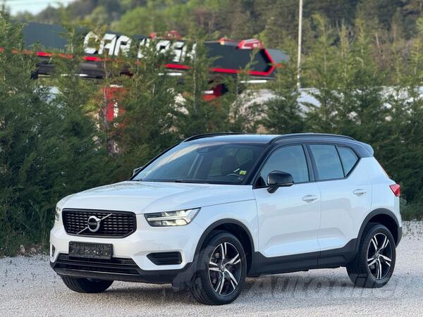 Volvo - XC 40 - R-Design