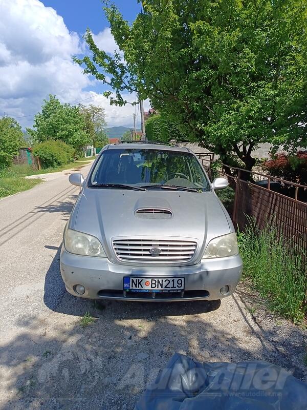 Kia - Carnival - 2.9CRDI