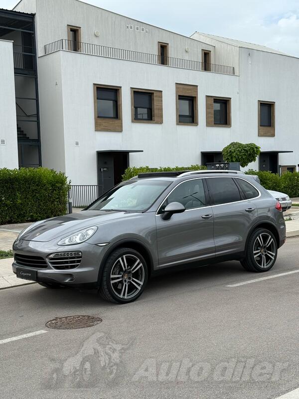 Porsche - Cayenne - 3.0