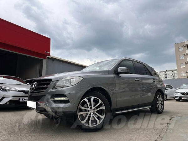 Mercedes Benz - ML 250 - CDI BlueTEC 4Matic 7G-Tronic Plus 204 KS
