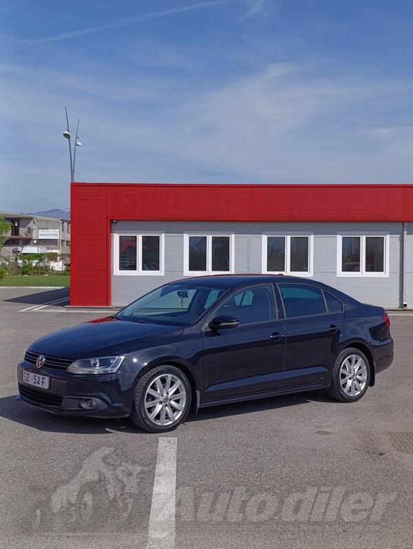 Volkswagen - Jetta - 1.6 TDI