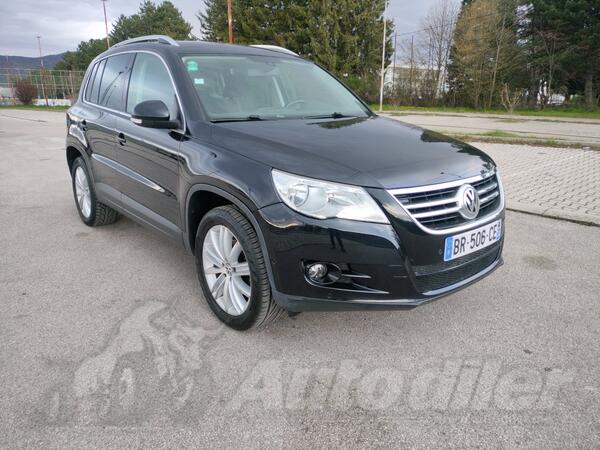 Volkswagen - Tiguan - 2.0 tdi
