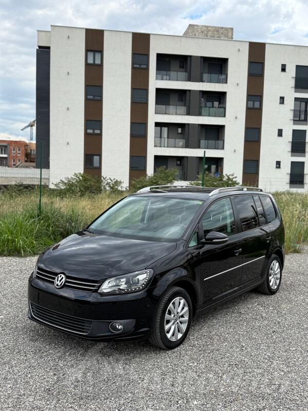 Volkswagen - Touran - 2.0 TDI