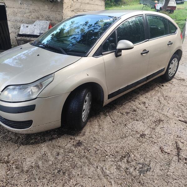 Citroen - C4 - 1.6 HDI