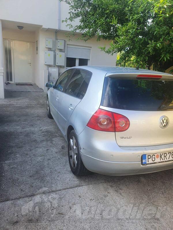 Volkswagen - Golf 5 - 2.0 TDI