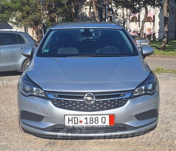 Opel - Astra - SPORTS TOURER 1.6CDTi