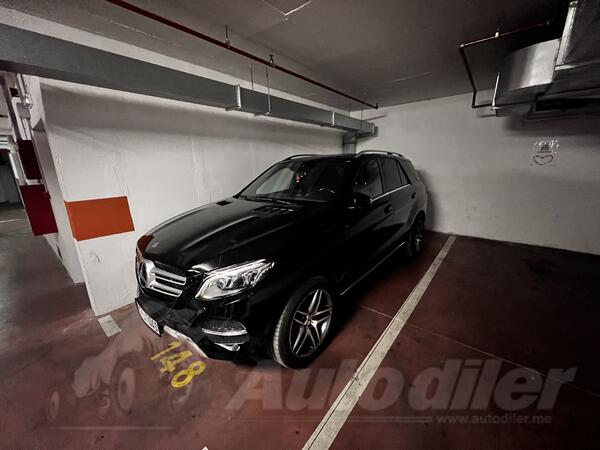 Mercedes Benz - GLE 350