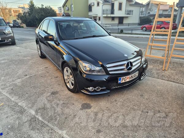 Mercedes Benz - C 220 - 2.2