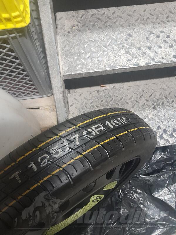 Fabričke felne i copavac gume