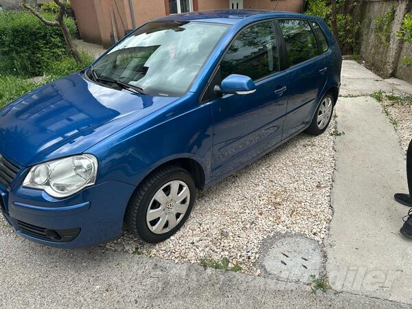 Volkswagen - Polo - 1200