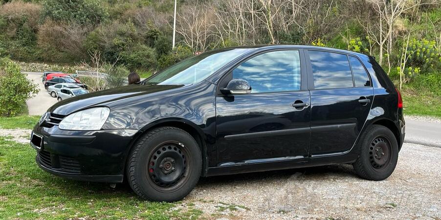 Volkswagen - Golf 5 - 1.9