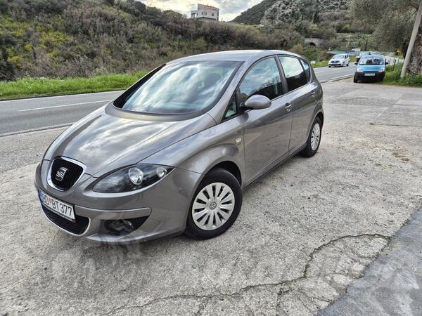 Seat - Altea - 2.0 8v