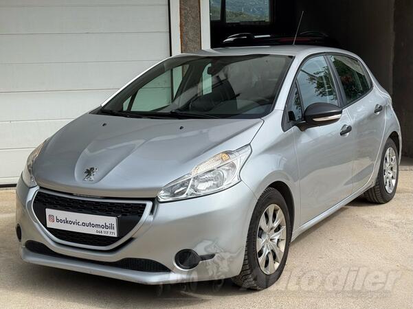 Peugeot - 208 - 1.4HDI
